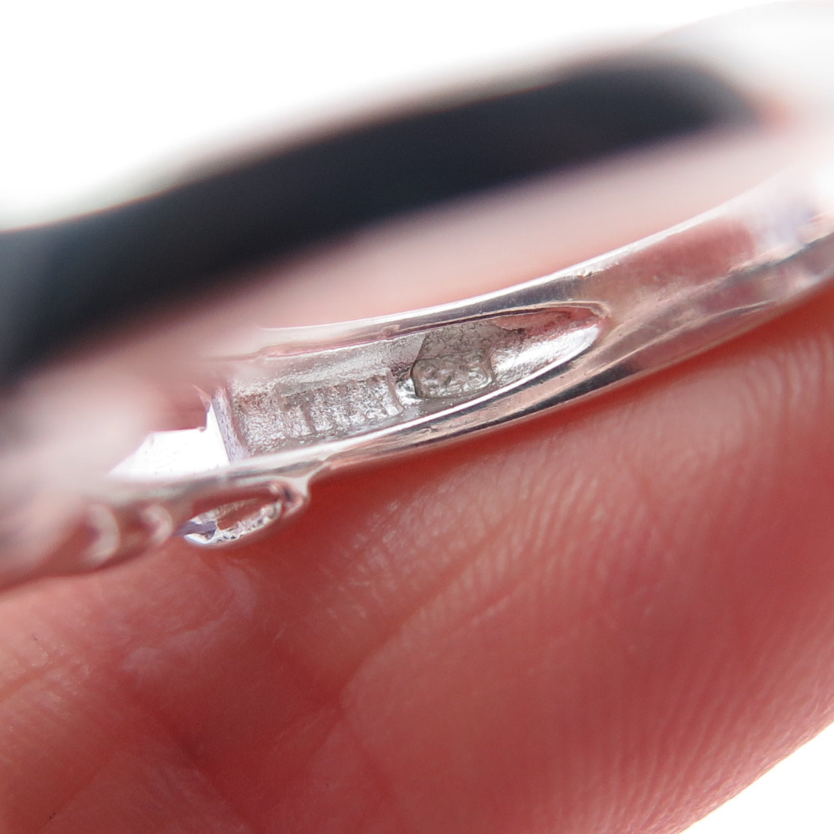 925 Sterling Silver Vintage Real Amethyst & C Z Ring Size 6