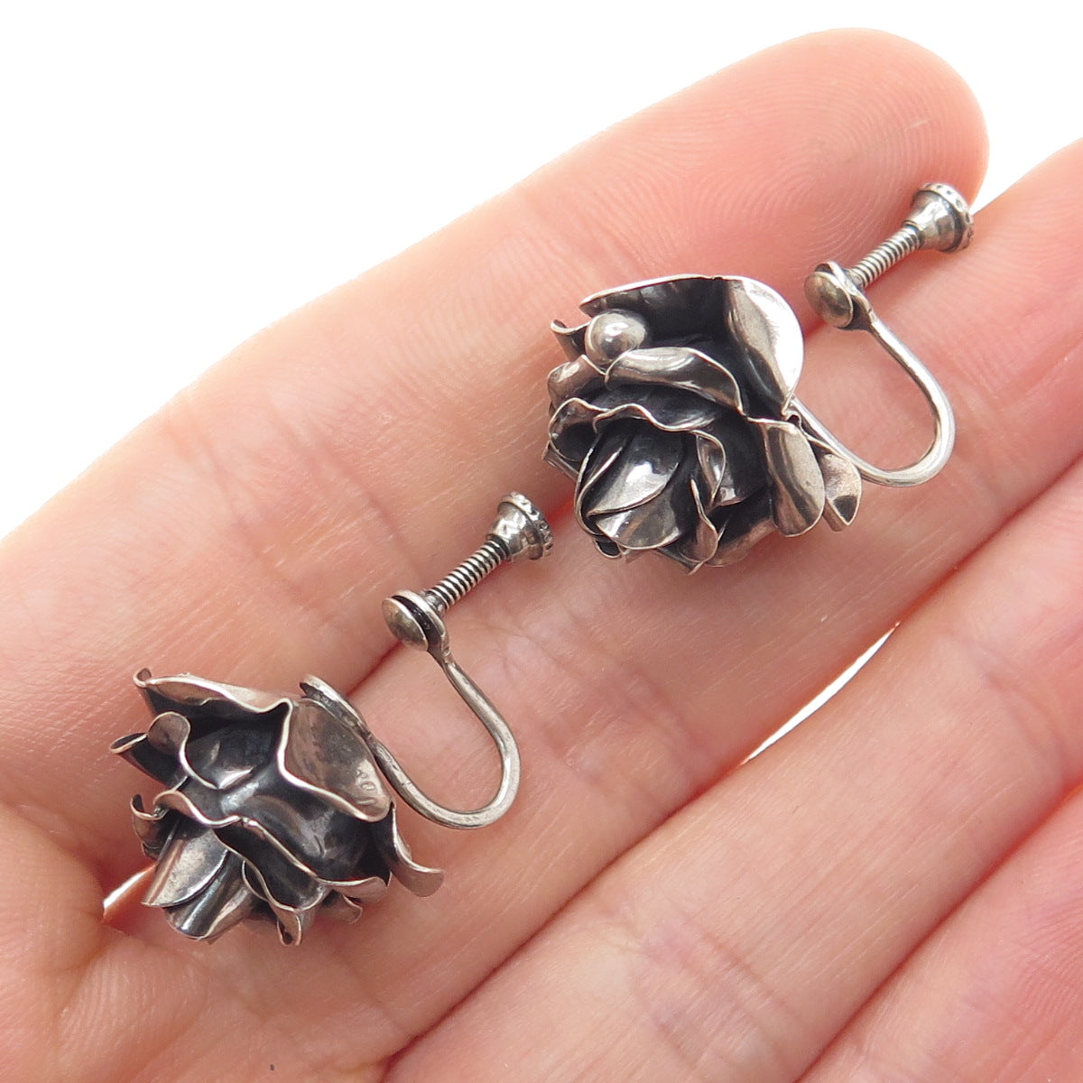 925 Sterling Silver Antique Art Deco Rose Flower Oxidized Screw Back Earrings