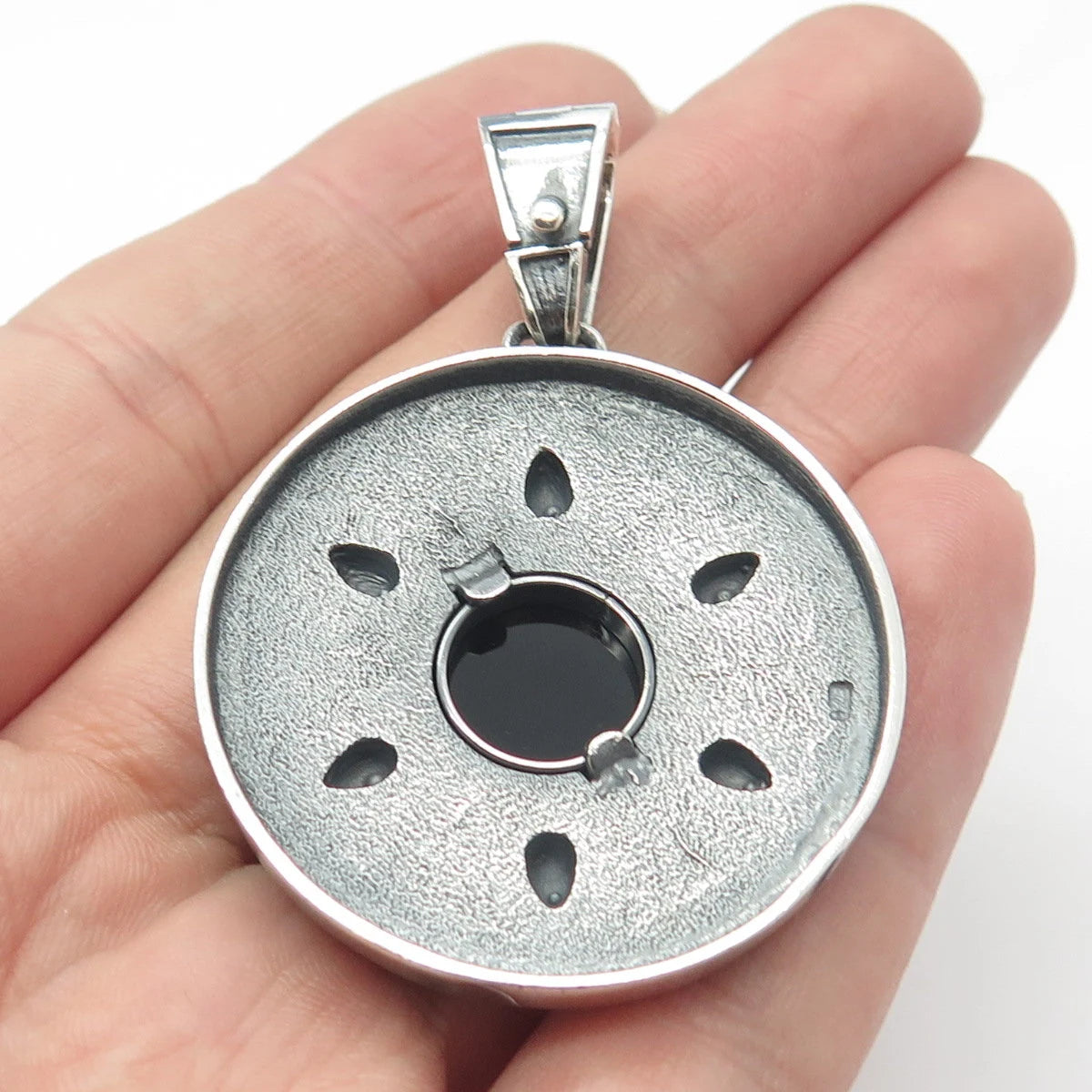 925 Sterling Silver Vintage Real Black Onyx Gemstone Pendant