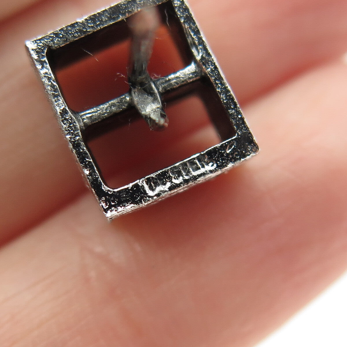 925 Sterling Silver 2-Tone Vintage Open Box Lapel Pin
