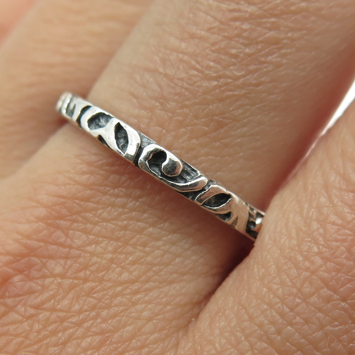 SILPADA 925 Sterling Silver Vintage Swirl Stackable Band Oxidized Ring Size 10