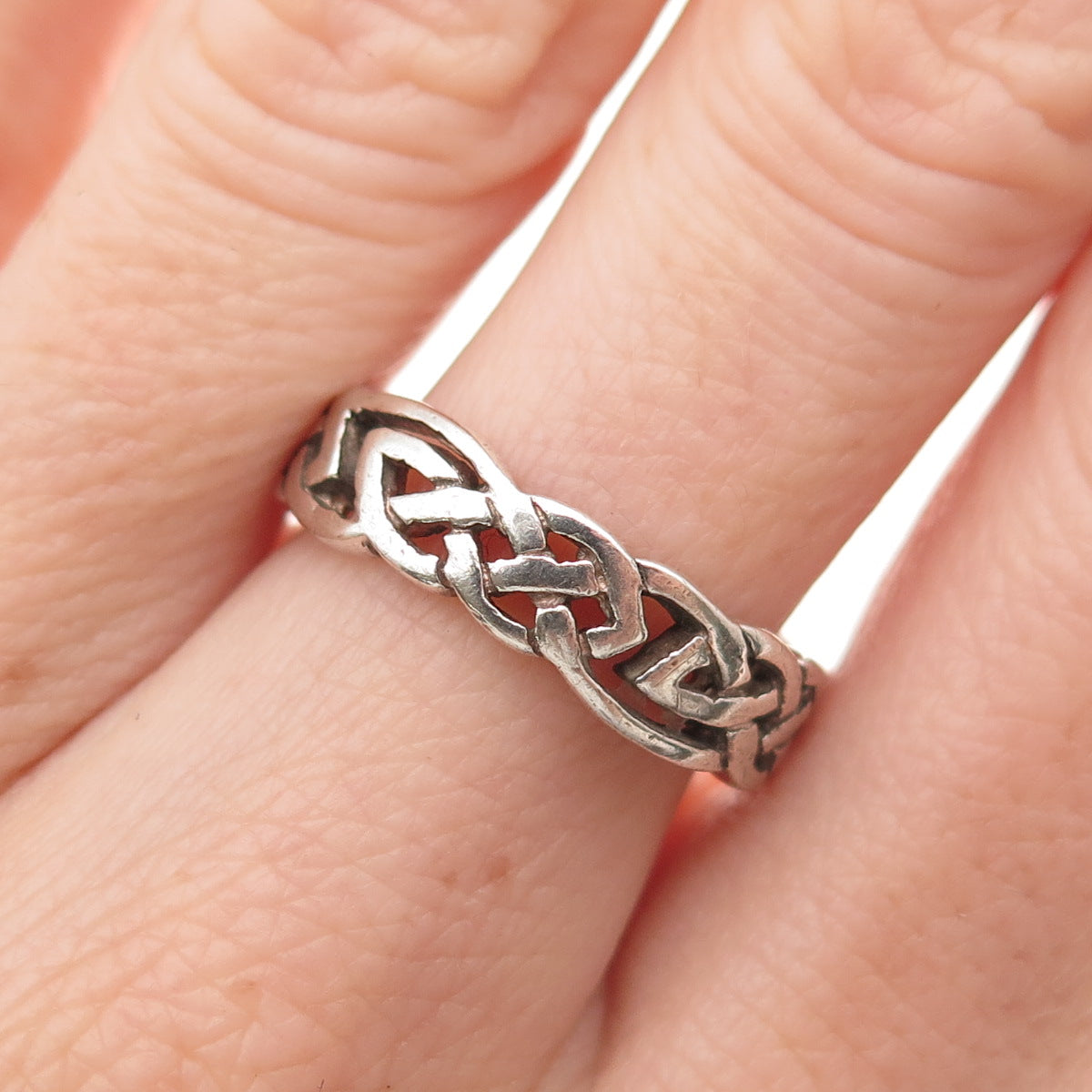 925 Sterling Silver Vintage Dublin Celtic Knot Oxidized Band Ring Size 7