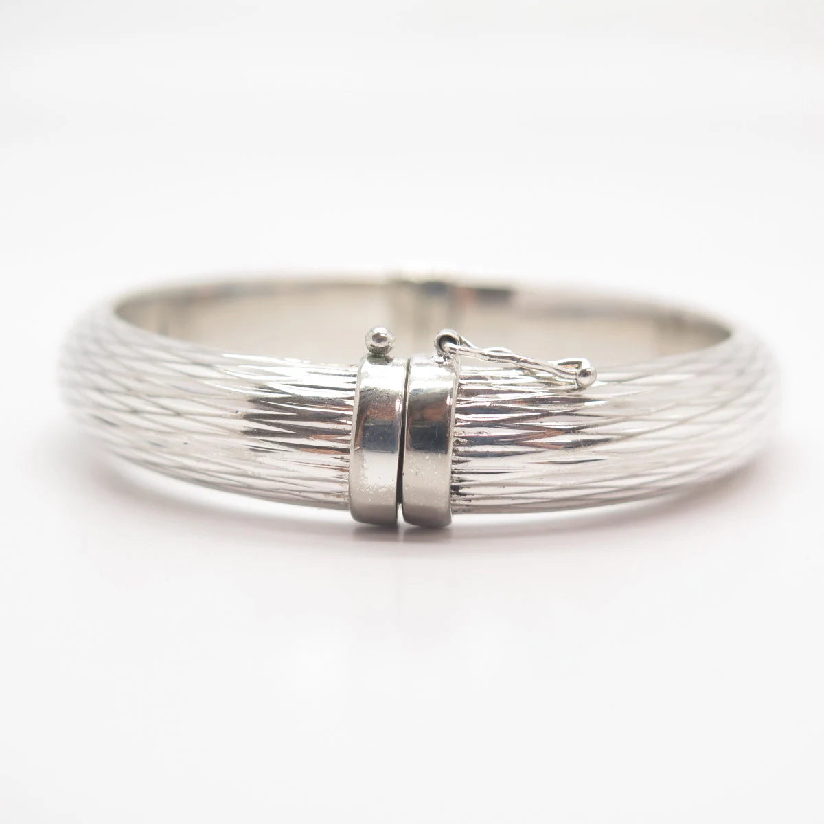 925 Sterling Silver Vintage Italy Milor Striped Hinged Bangle 6 1/4"