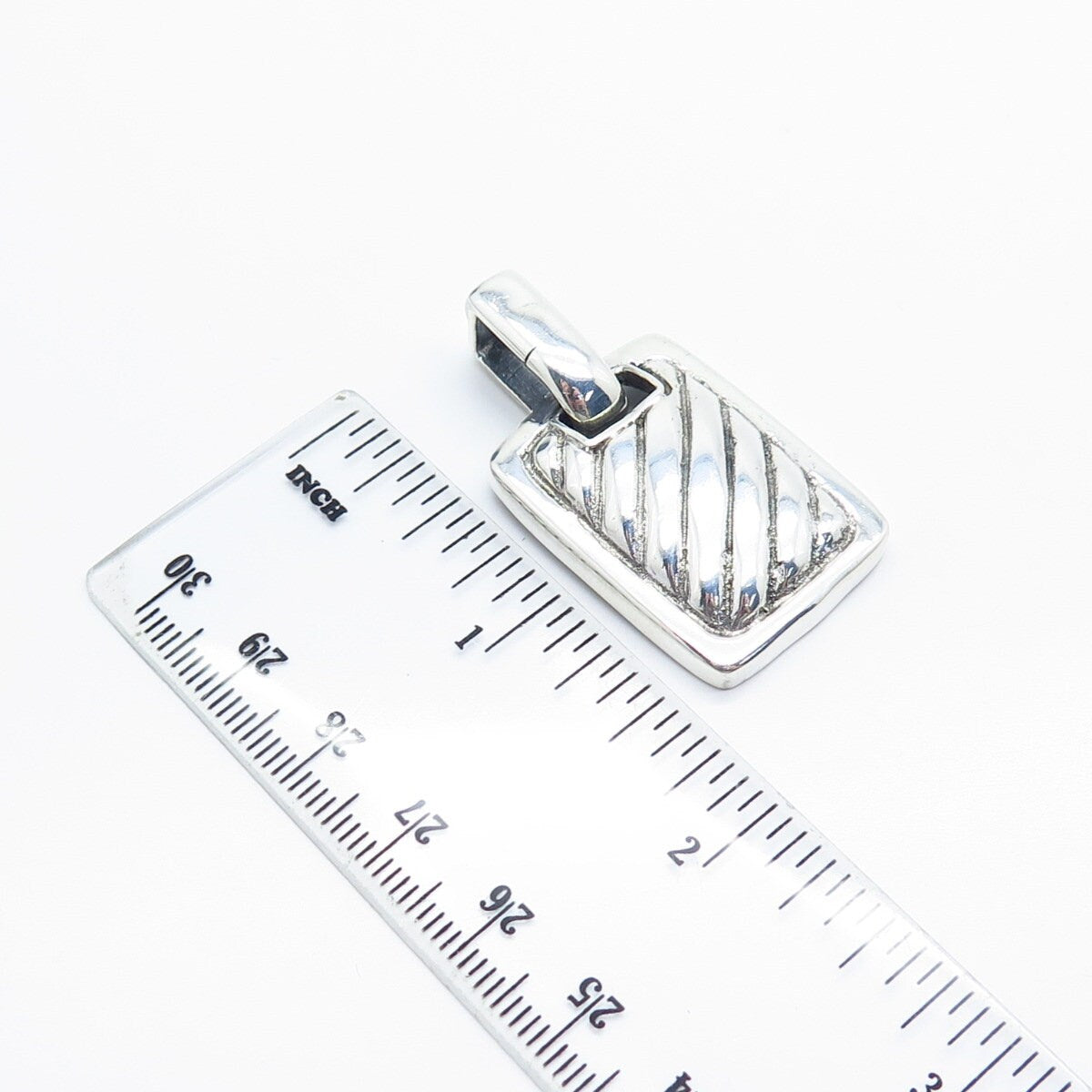 925 Sterling Silver Vintage Striped Pendant