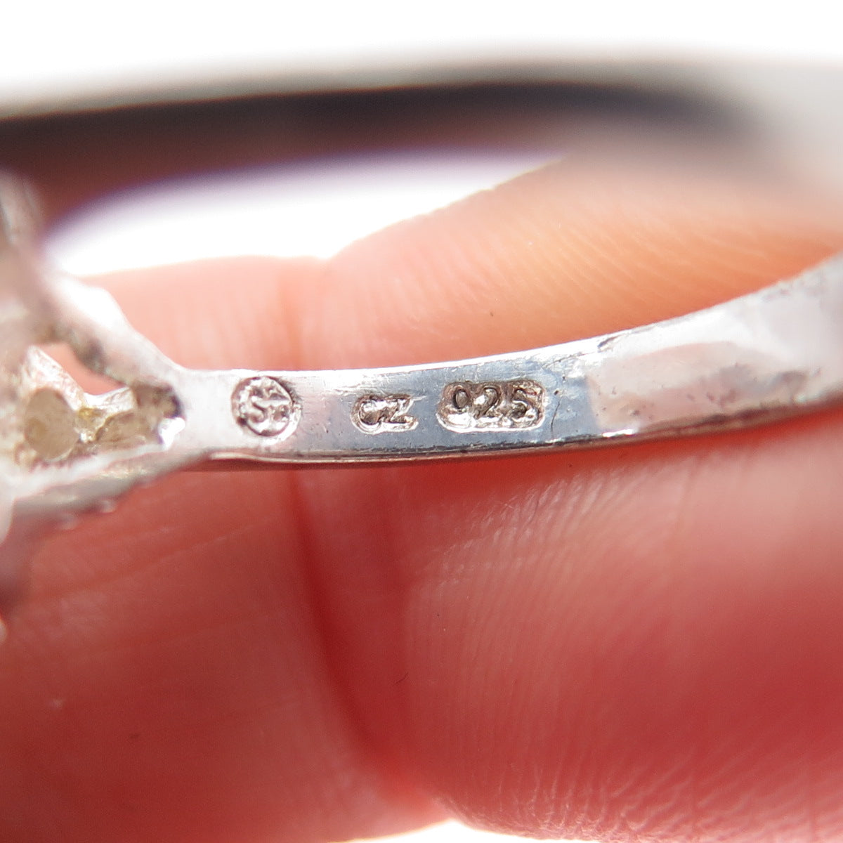 925 Sterling Silver Vintage Radiant & Round-Cut C Z Engagement Ring Size 7