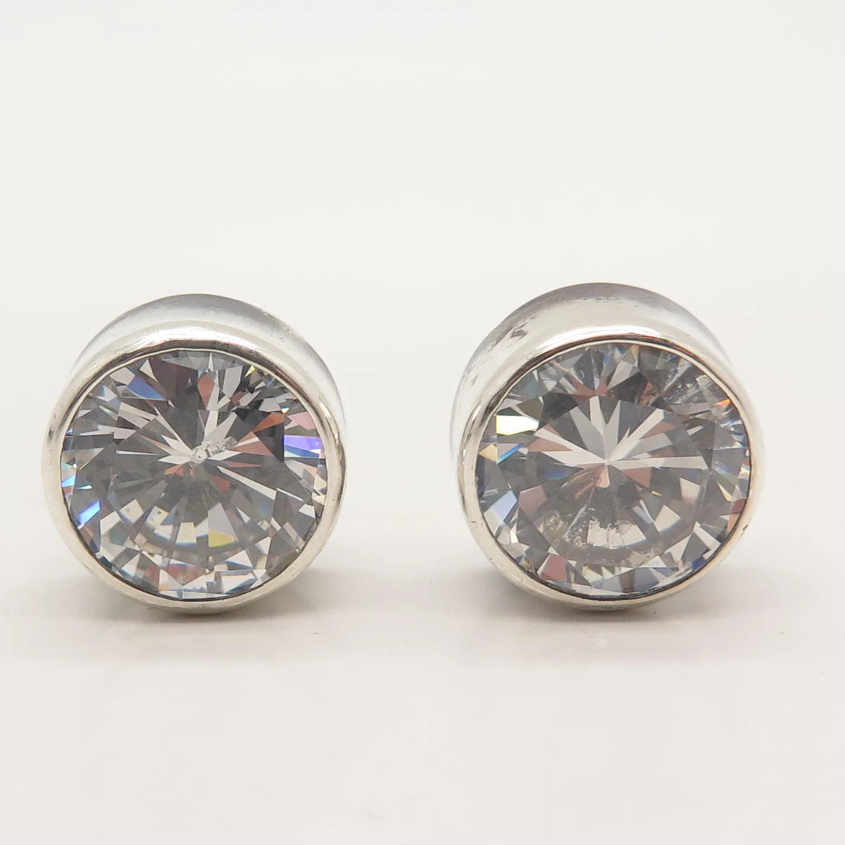 925 Sterling Silver C Z Round Stud Earrings