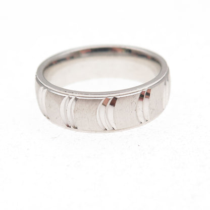 925 Sterling Silver Ribbed Band Ring Size 6.25