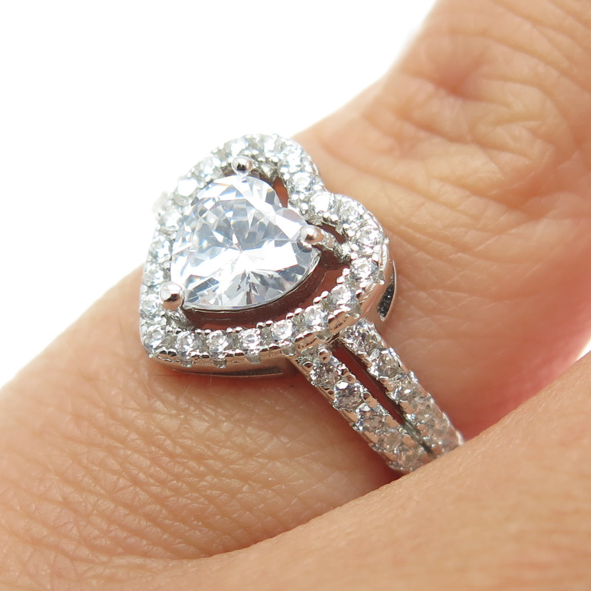 925 Sterling Silver Heart & Round-Cut C Z Promise Ring Size 5