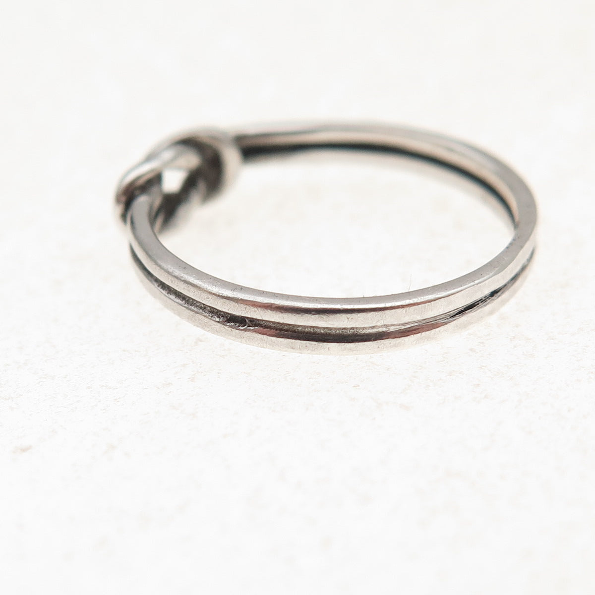 James Avery 925 Sterling Silver Vintage Love Knot Oxidized Ring Size 6.75