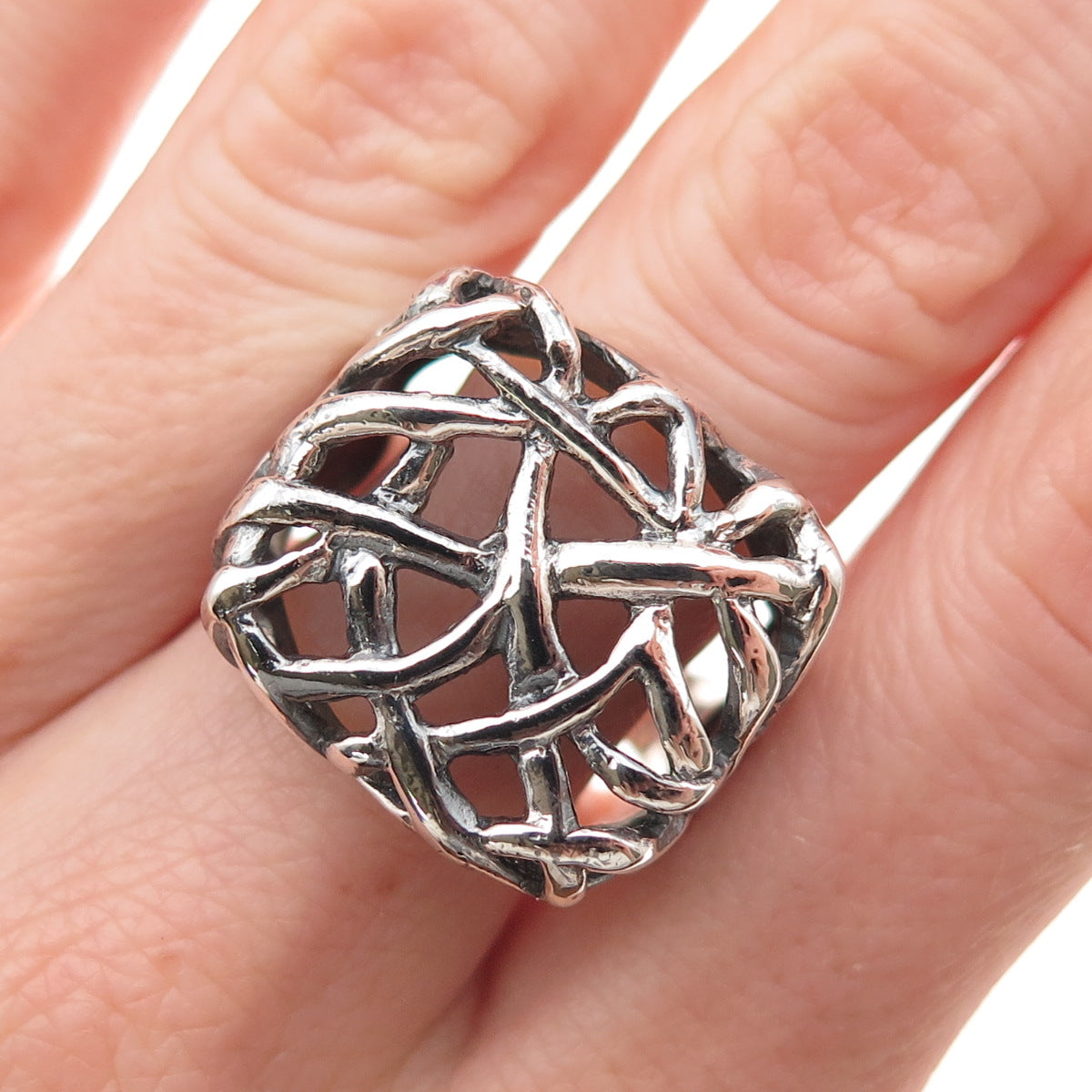 925 Sterling Silver Vintage Modernist Web Oxidized Ring Size 9.25
