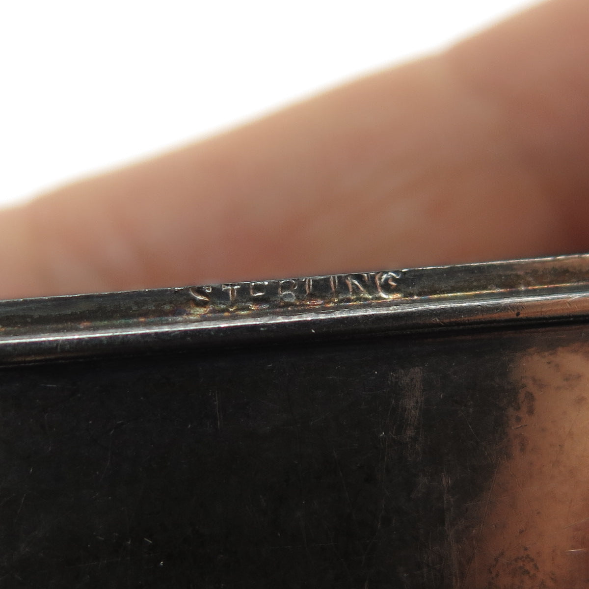 925 Sterling Silver Antique Art Deco Floral Repousse Oxidized Vesta Match Case