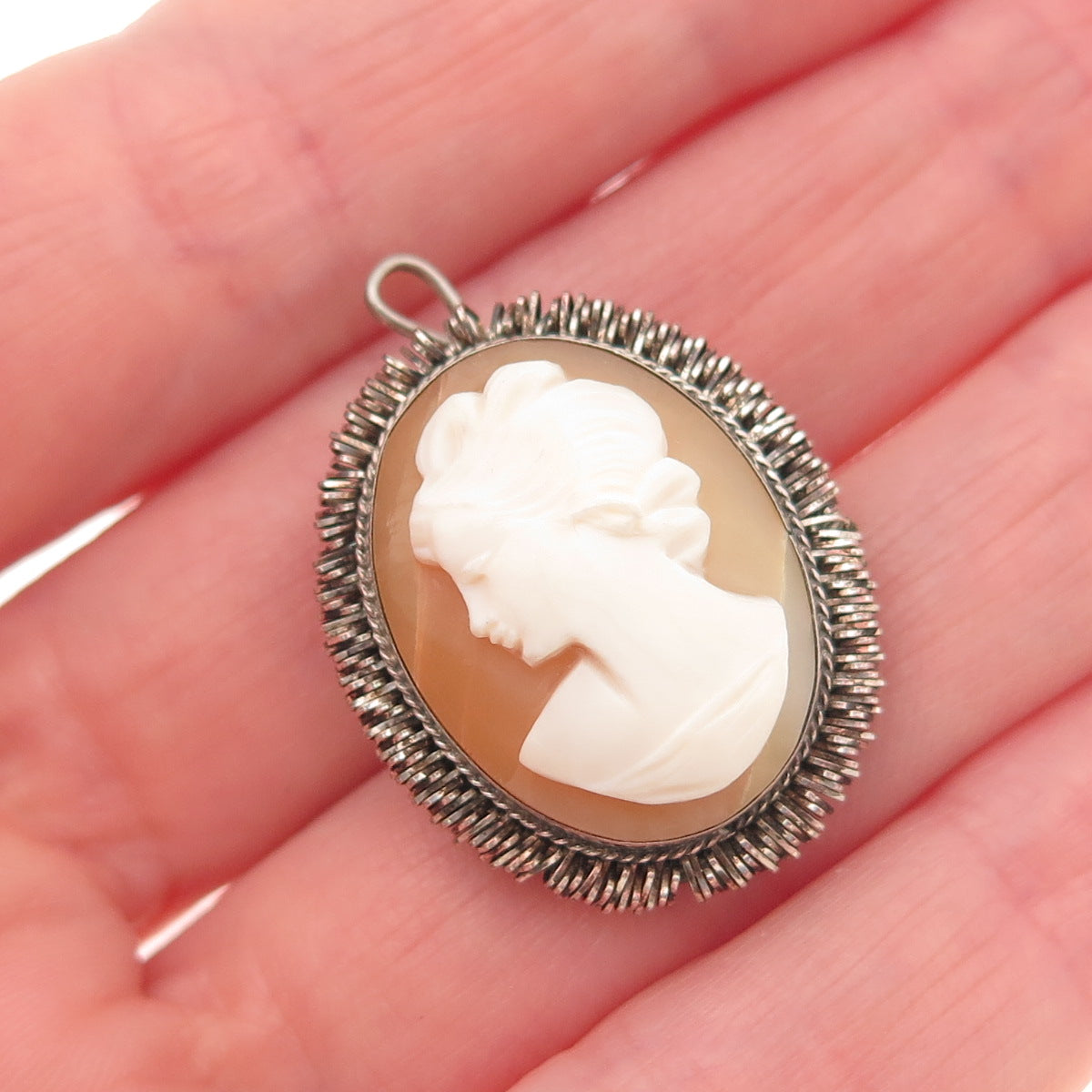 CAMEXCO & CO. 800 Silver Antique Real Carved MOP Cameo Pin Brooch / Pendant