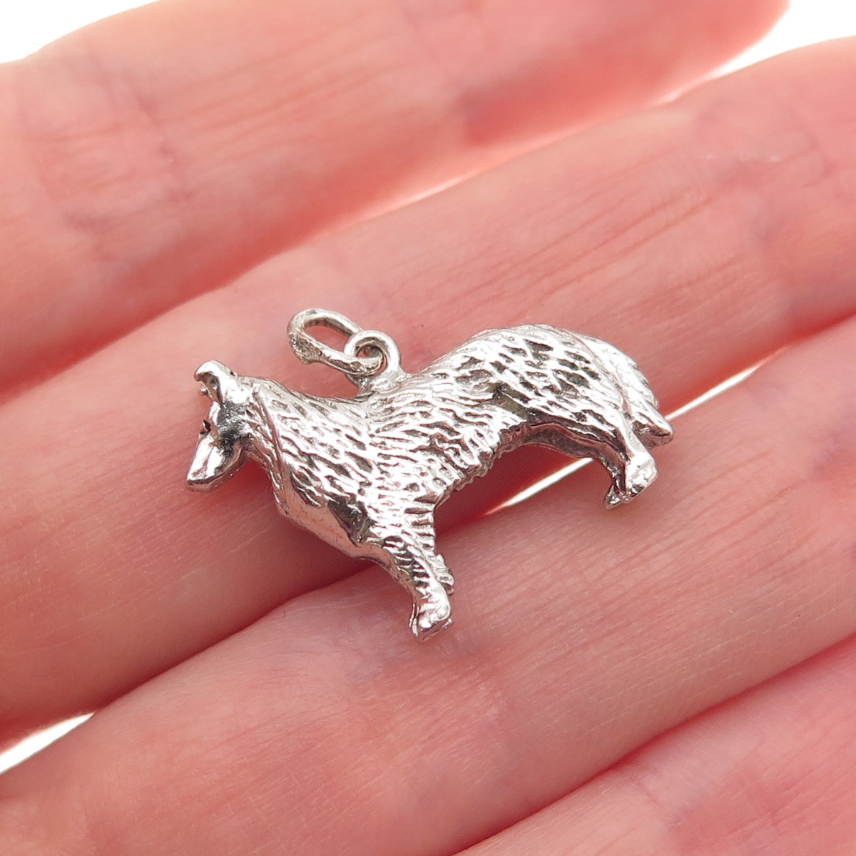 Wells 925 Sterling Silver Vintage Collie Dog 3D Mini Charm Pendant