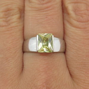 925 Sterling Silver Lemon Radiant-Cut Shaped C Z Ring Size 8.25