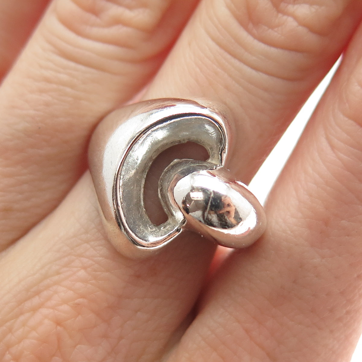 925 Sterling Silver Vintage Modernist Hook & Eye Oxidized Ring Size 7.5