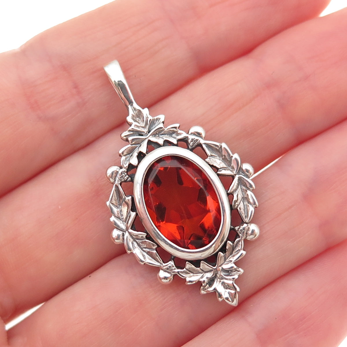 925 Sterling Silver Vintage Real Amber Floral Oxidized Charm Pendant