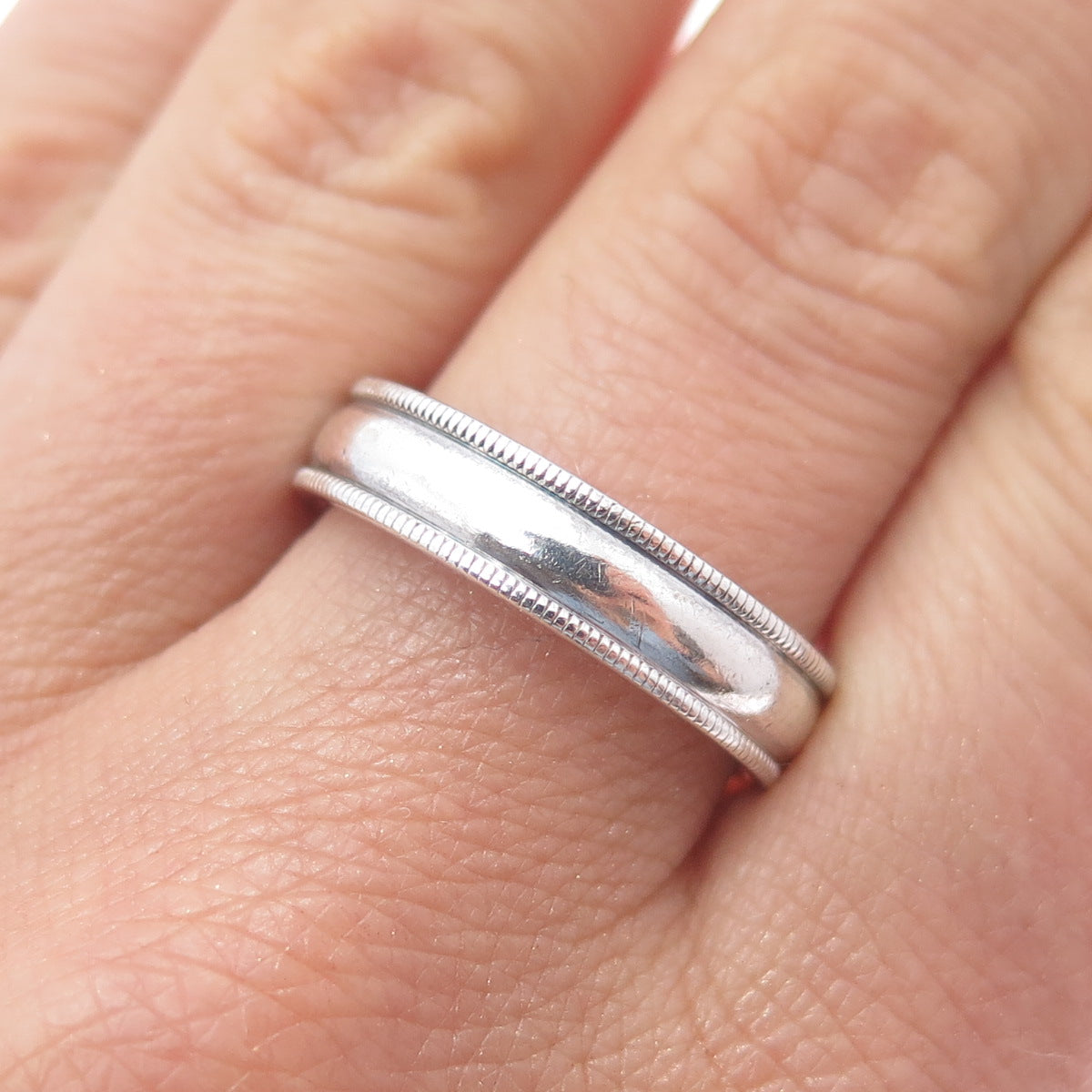 925 Sterling Silver Vintage Band Ring Size 9.75