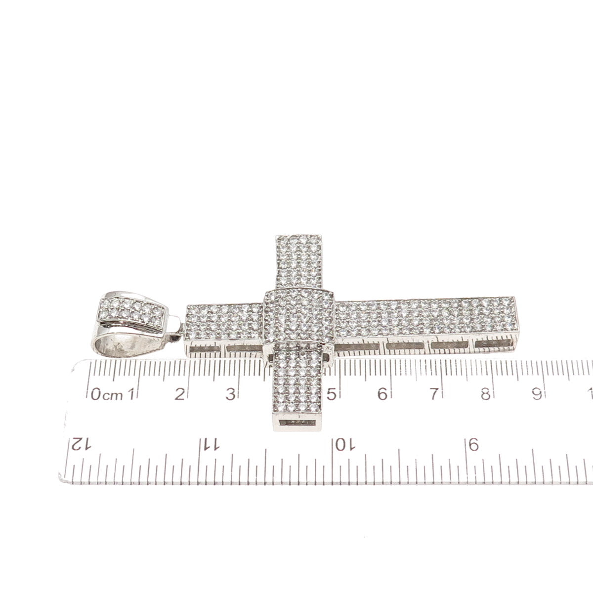 925 Sterling Silver Round-Cut C Z Cross Sparkle Pendant