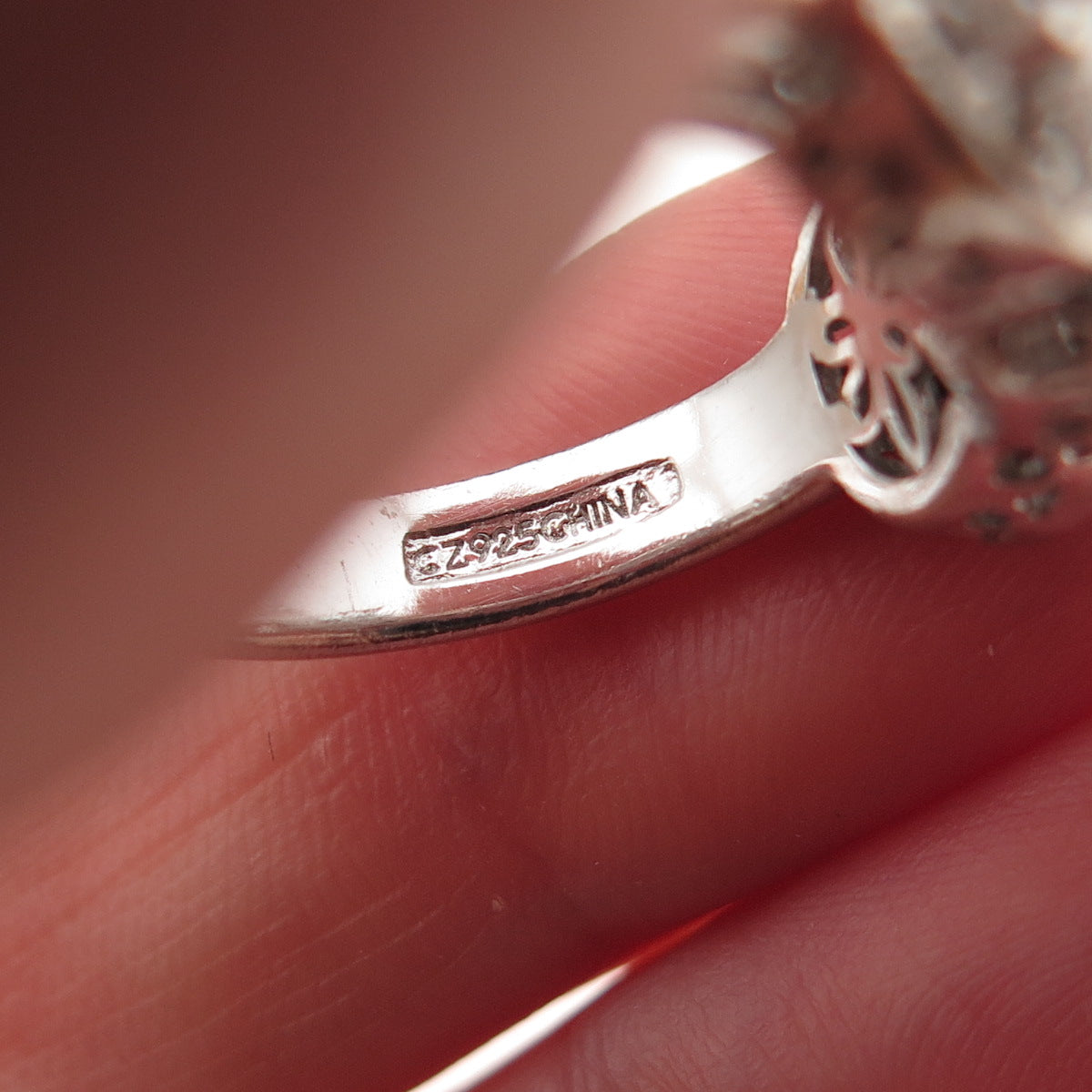 Tacori 925 Sterling Silver Oval & Round-Cut C Z Bloom with Love Ring Size 8