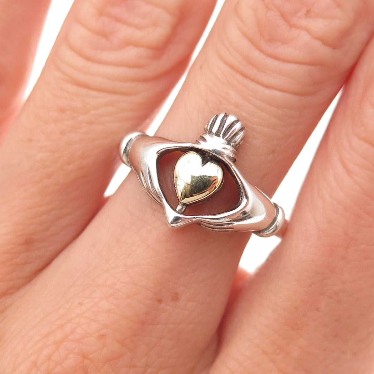 Nevada Sterling 10K Gold Vintage Chalcedony Claddagh Reversible Ring Size 8.75