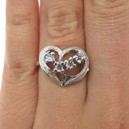 UNCAS 925 Sterling Silver Vintage Round-Cut Shaped C Z Heart Ring Size 6.5