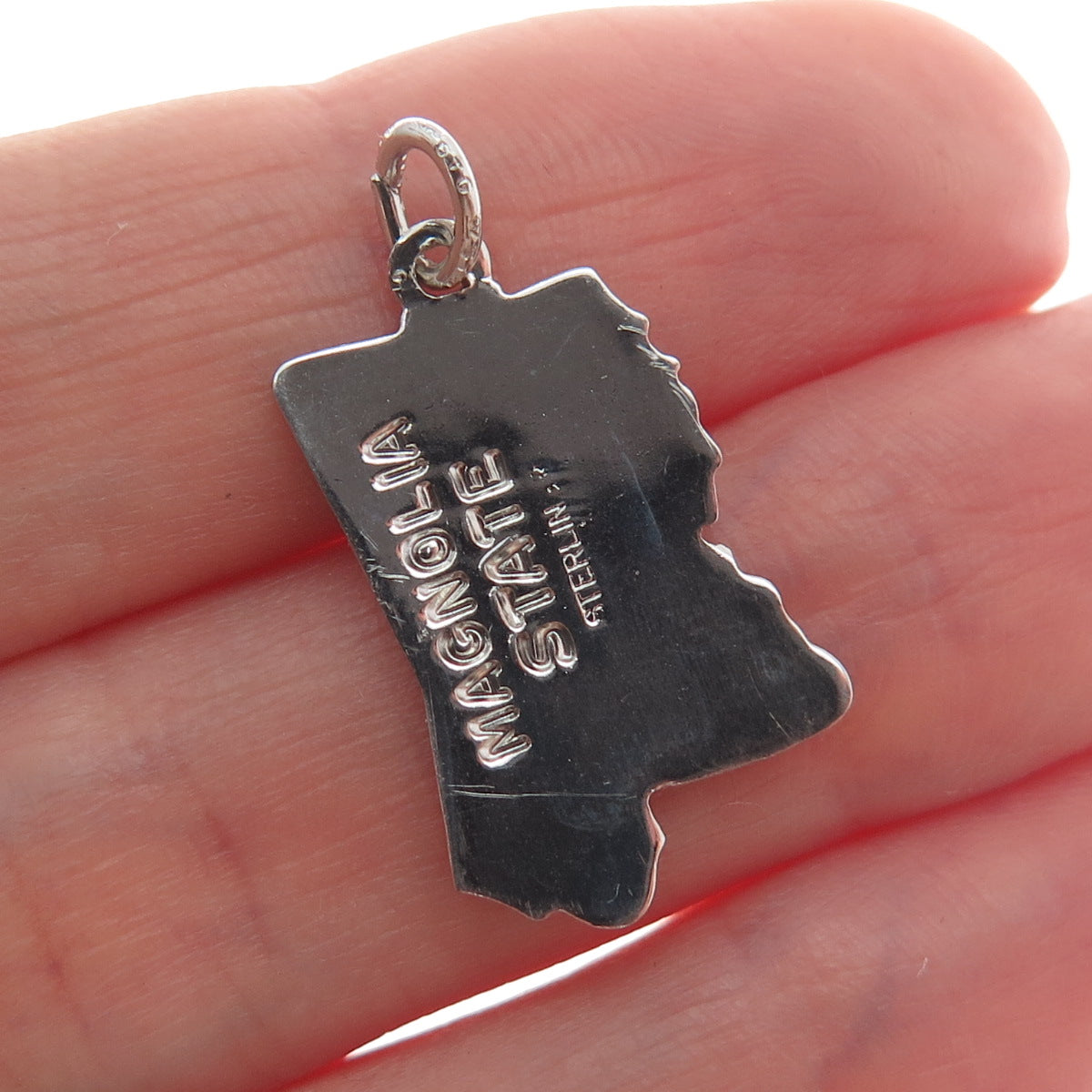 WELLS 925 Sterling Silver Vintage Enamel Mississippi Minimalist Charm Pendant