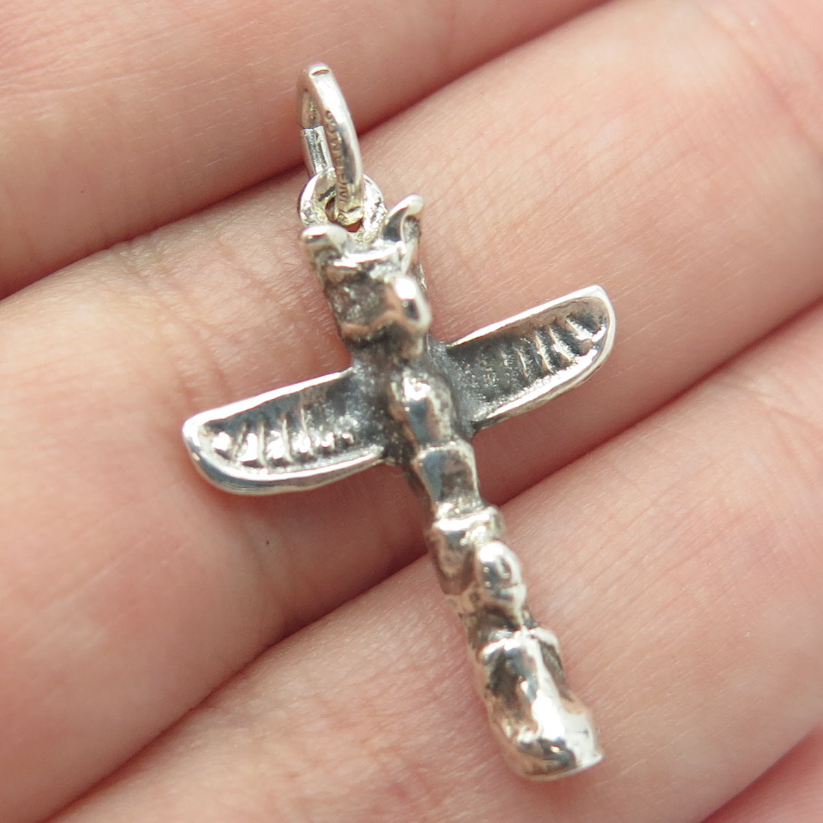 BREADNER CO. 925 Sterling Silver Vintage Totem Pole Tribal Charm Pendant