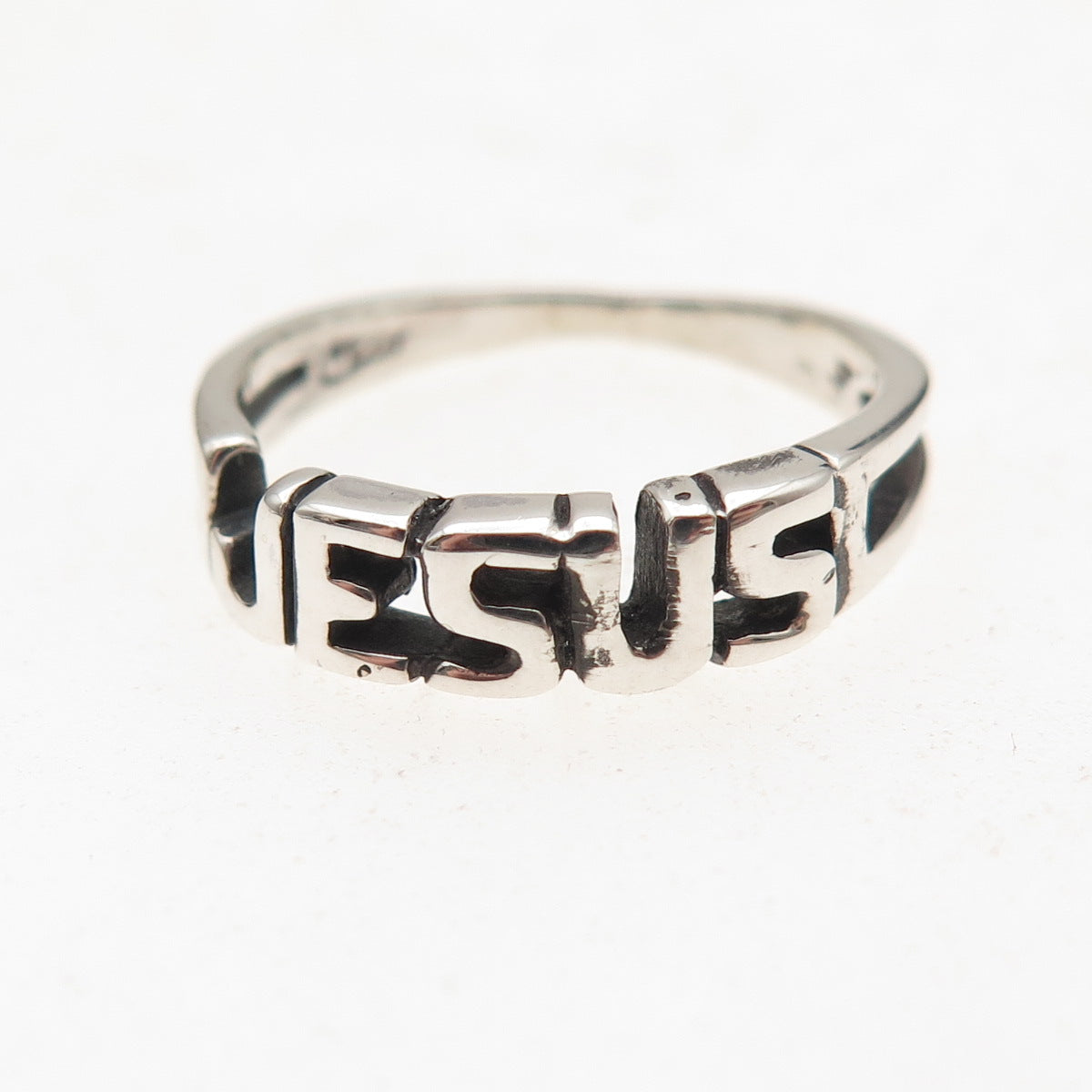 925 Sterling Silver Vintage Jesus Oxidized Name Ring Size 5.5
