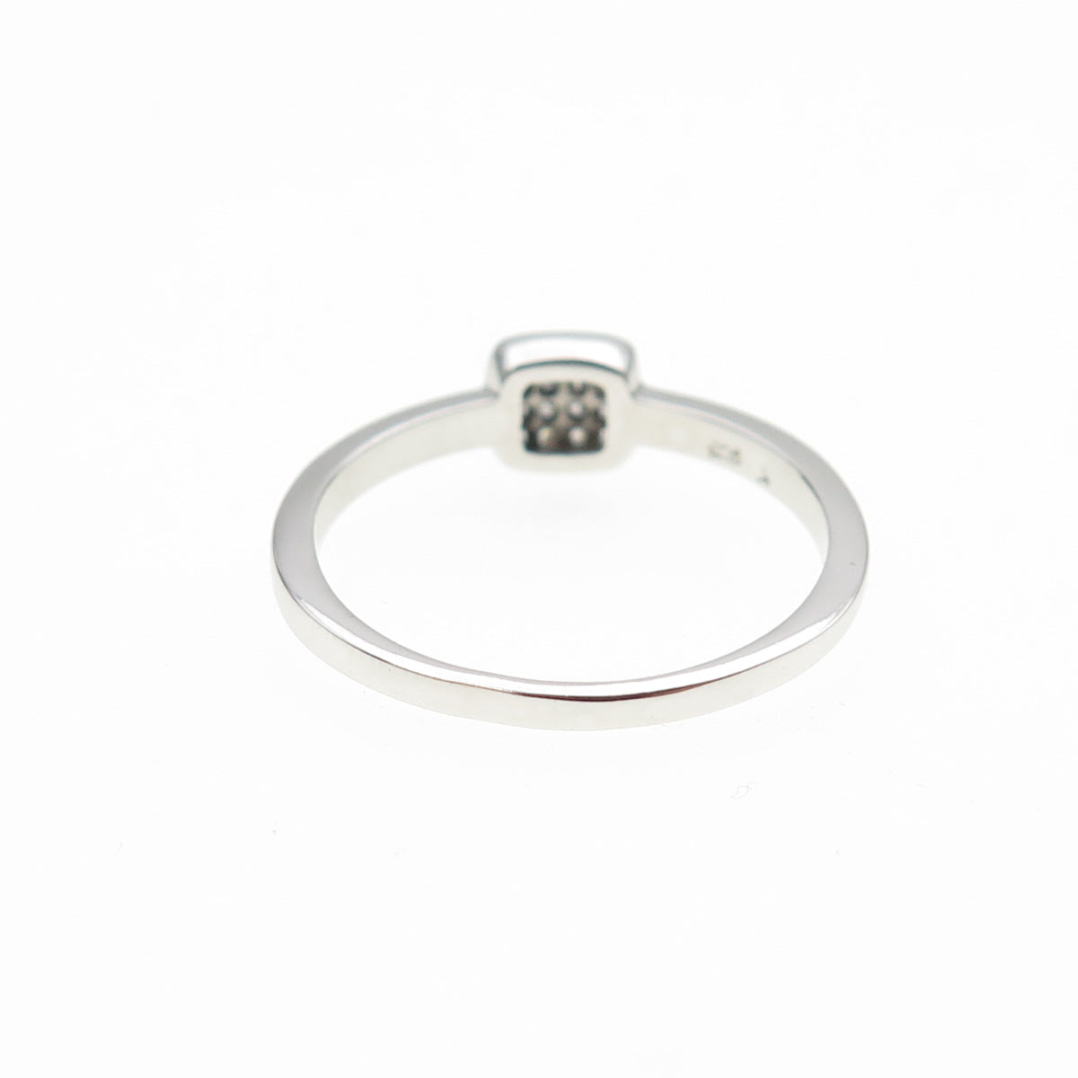 925 Sterling Silver Round-Cut C Z Engagement Ring Size 6