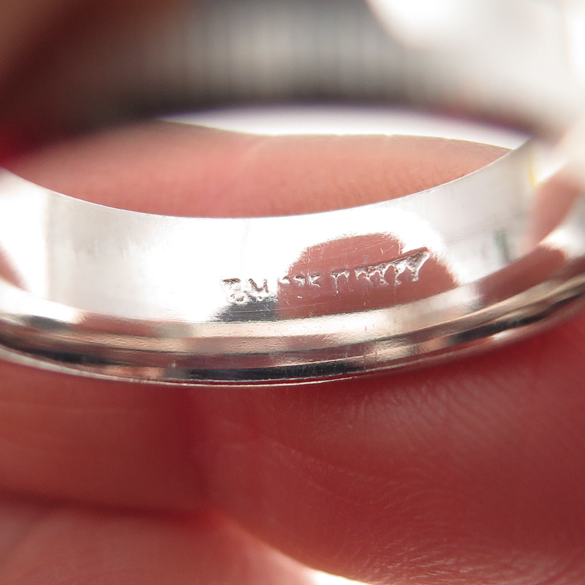 925 Sterling Silver Ribbed Band Ring Size 8