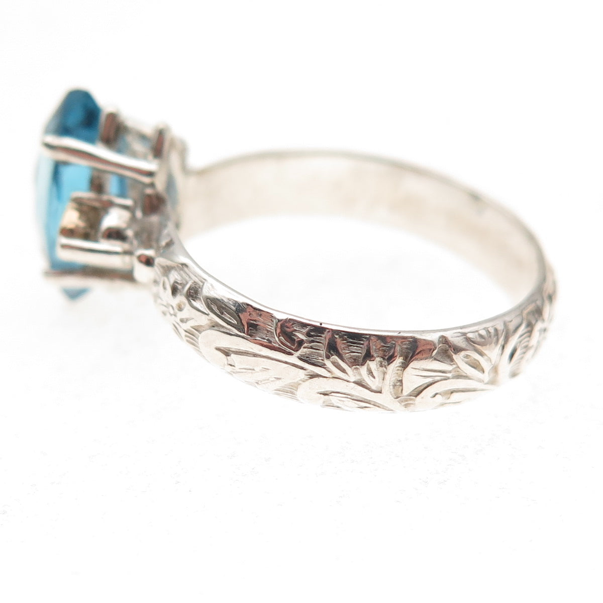 925 Sterling Silver 2-Tone Vintage Real Marquise-Cut Blue Topaz Ring Size 7.75