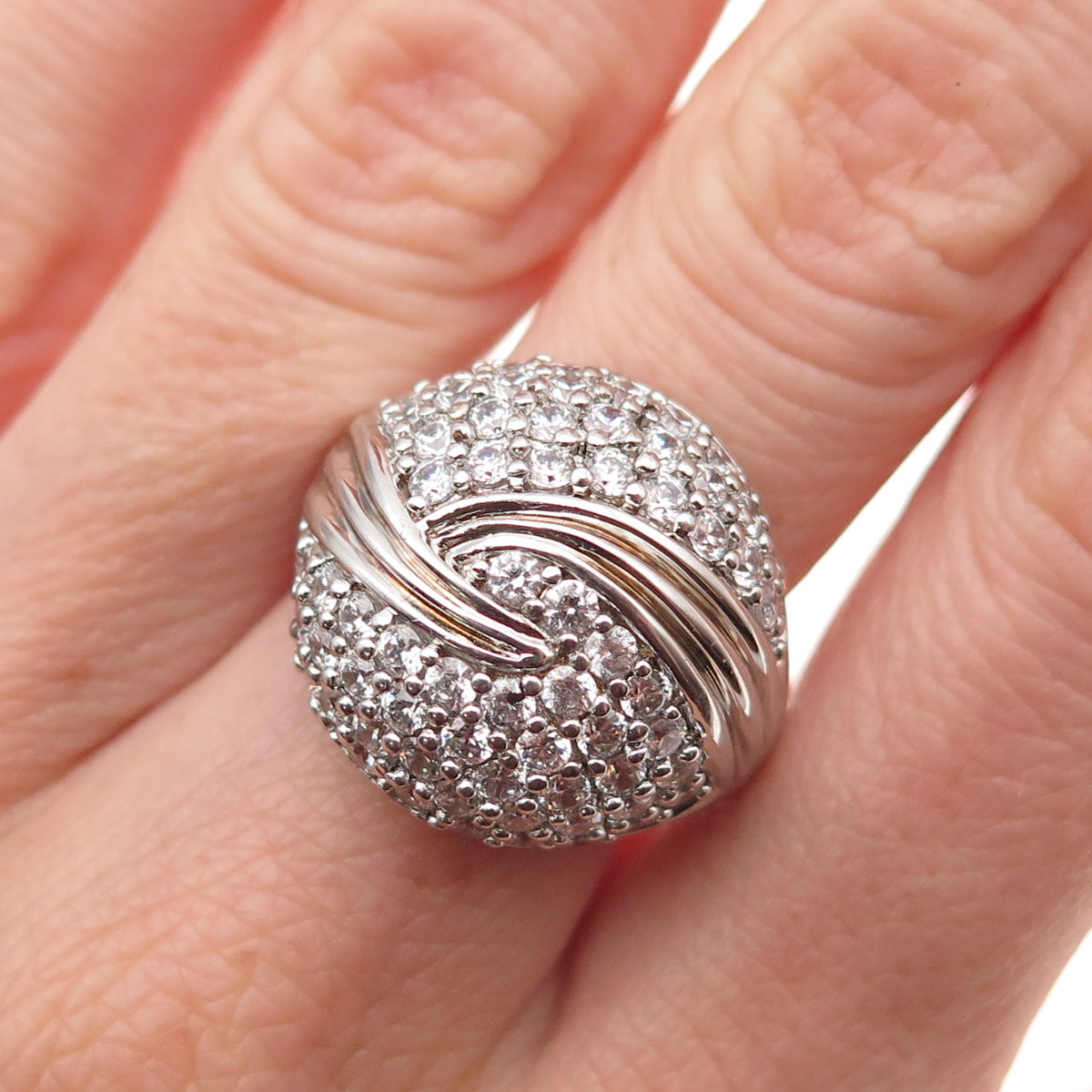 925 Sterling Silver Round-Cut C Z Yin Yang Ring Size 7.25