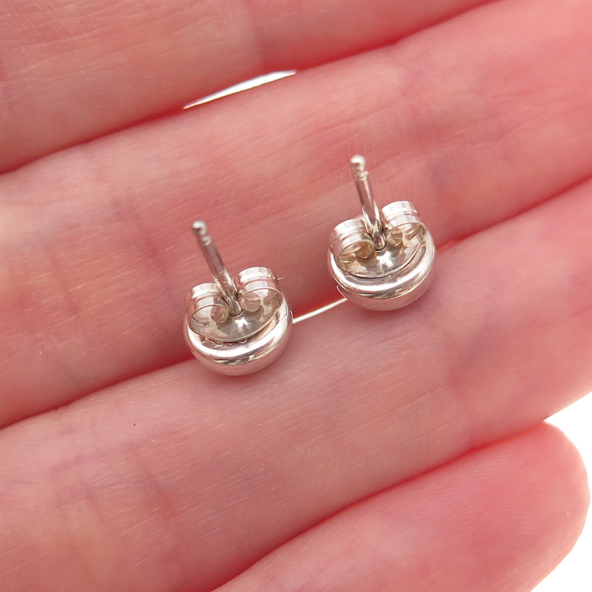 925 Sterling Silver Vintage Real Sleeping Beauty Turquoise Stud Earrings