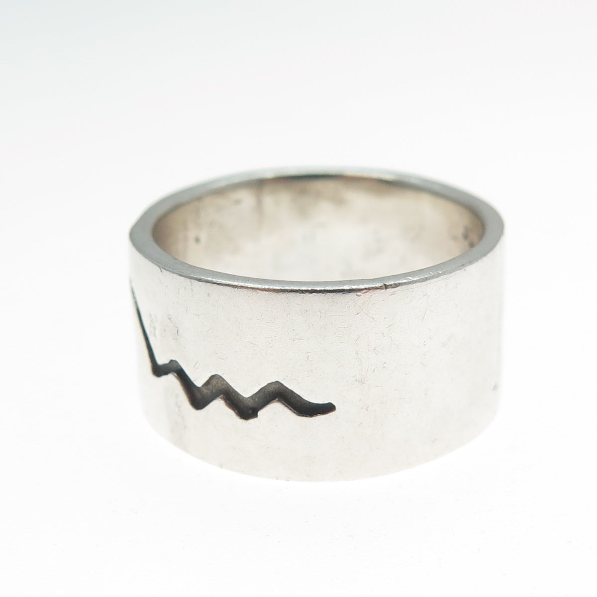 925 Sterling Silver Vintage Ethnic Arrow Band Ring Size 7.5