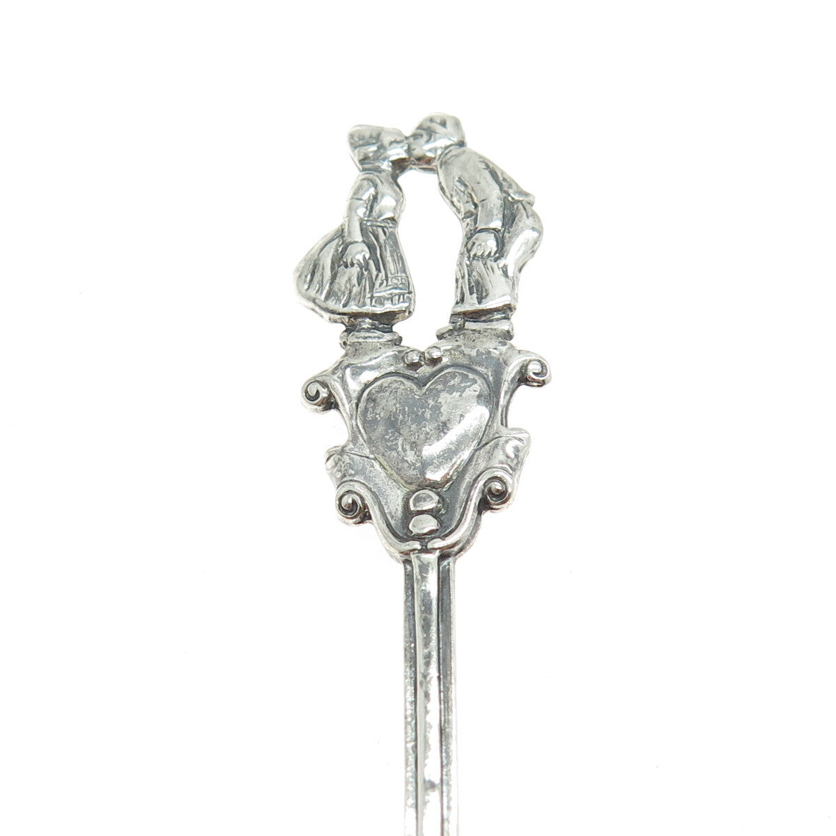 925 Sterling Silver Antique Art Deco Couple Kiss Oxidized Salt Spoon Pin Brooch