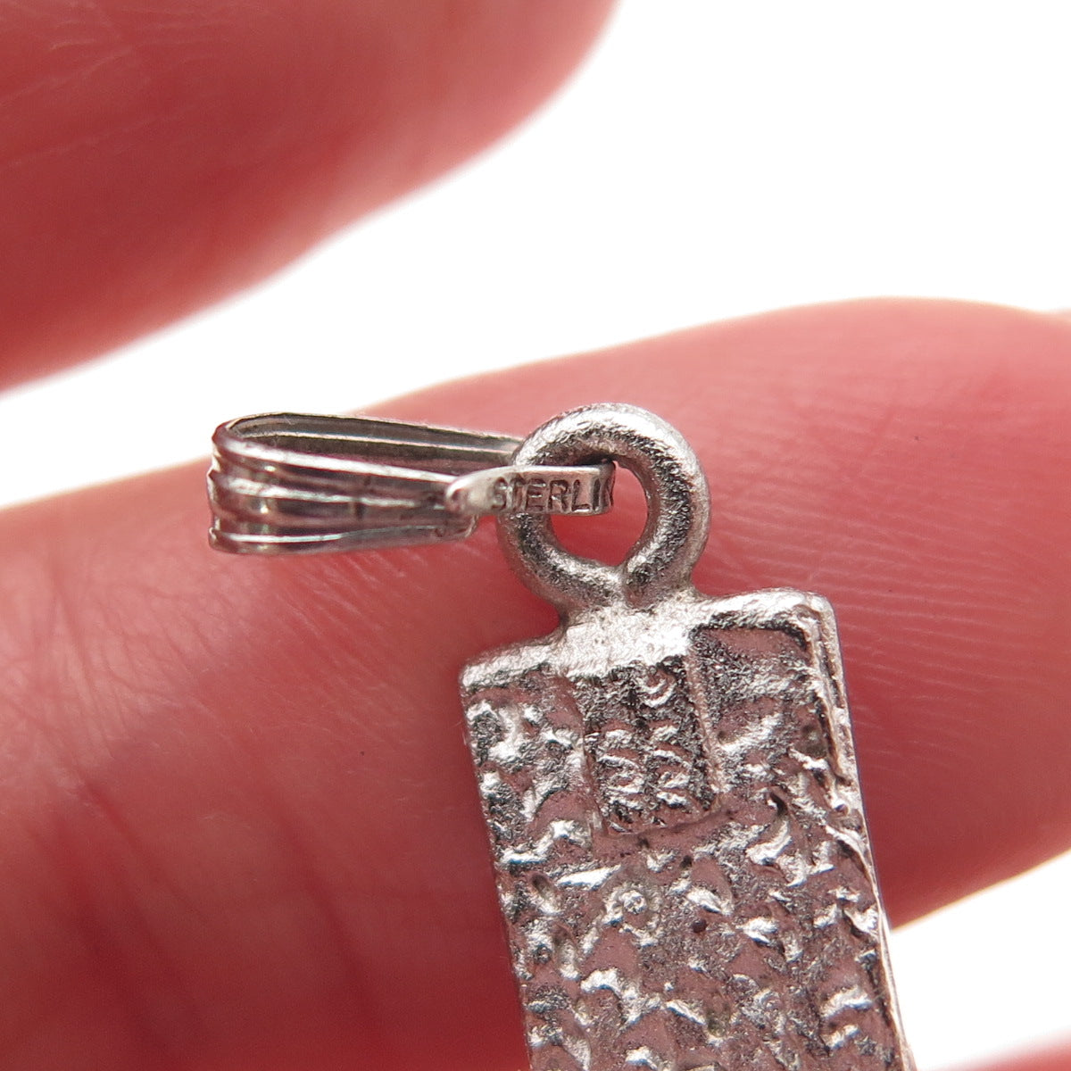 925 Sterling Silver Vintage Nugget Cross Pendant