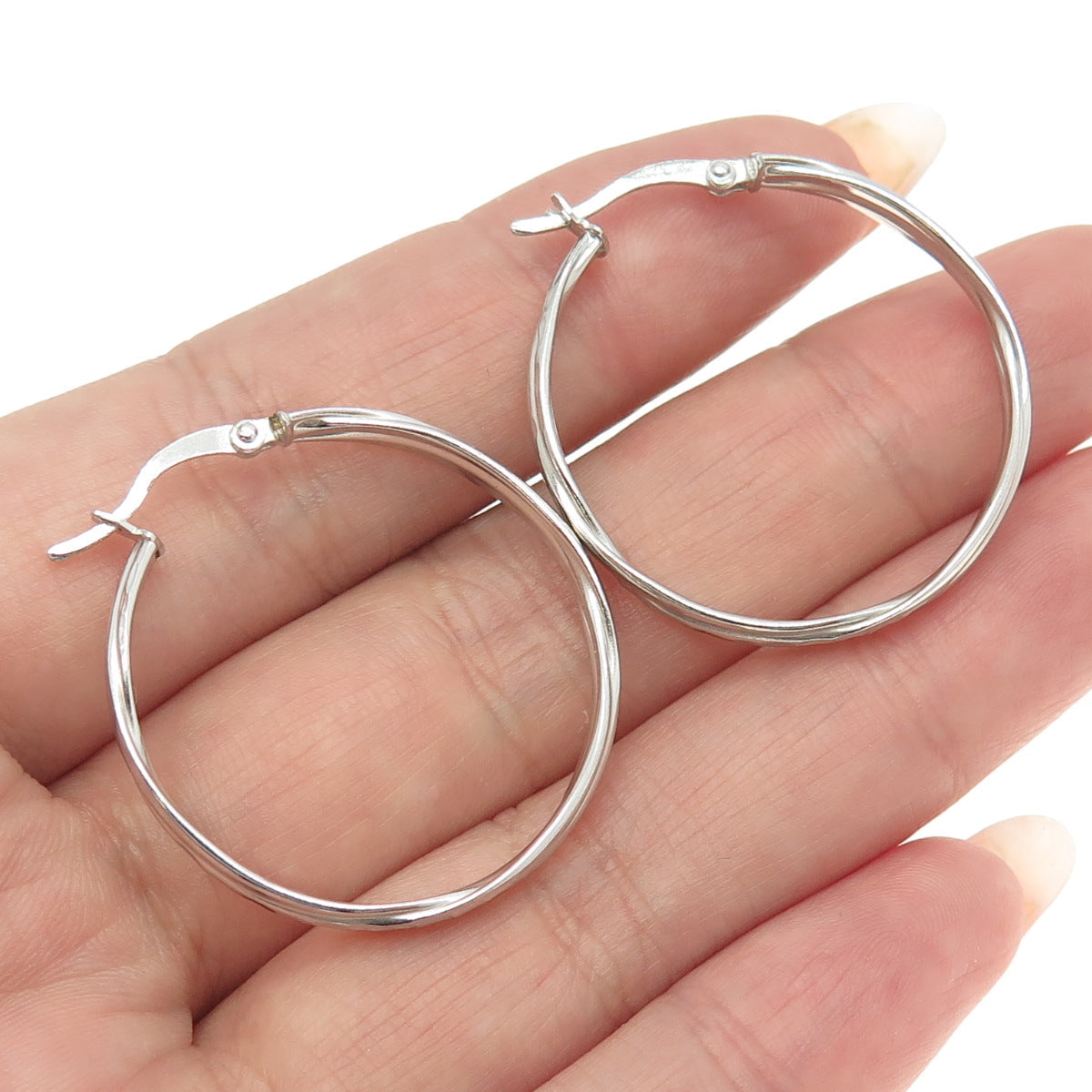 925 Sterling Silver Hammered Crisscross Hoop Earrings