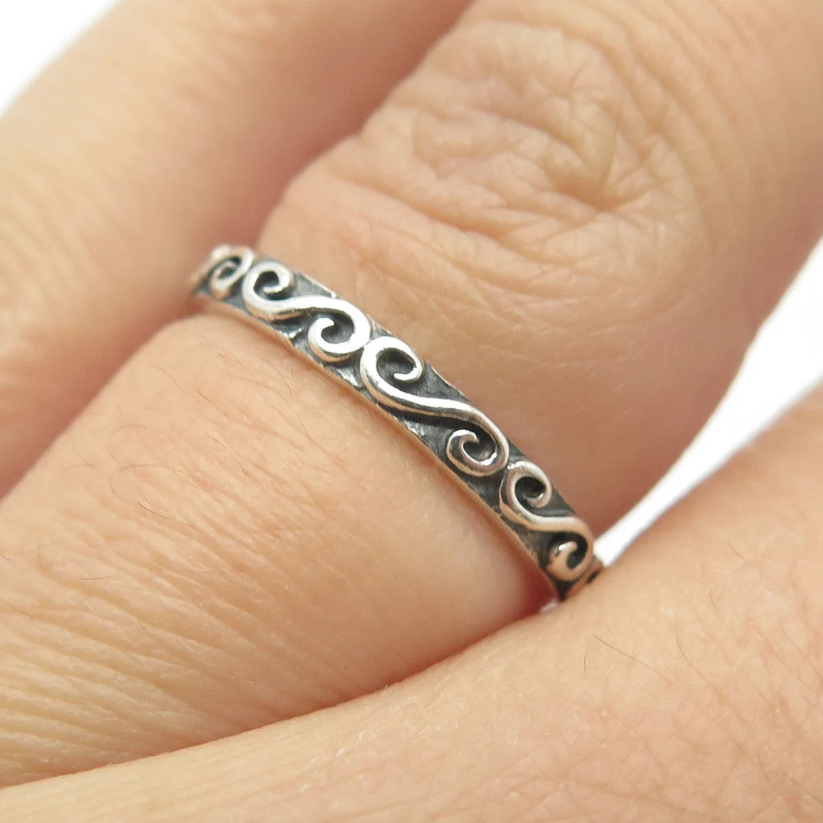 925 Sterling Silver Vintage Swirl Band Ring Size 5.25