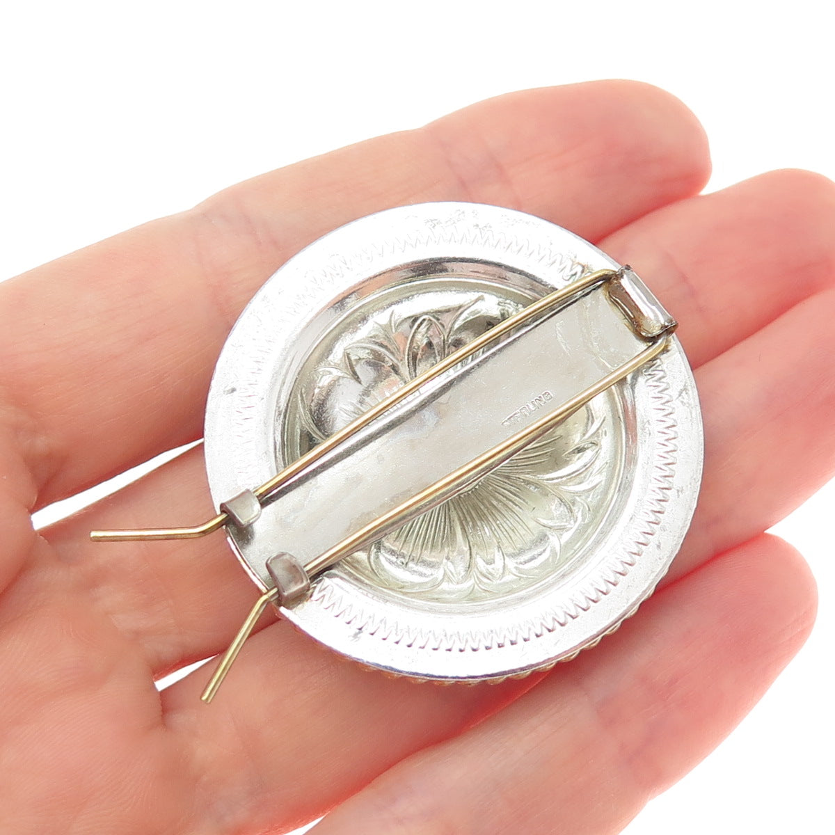925 Sterling Silver 2-Tone Vintage Engraved Flower Collar / Fur Clip Barrette