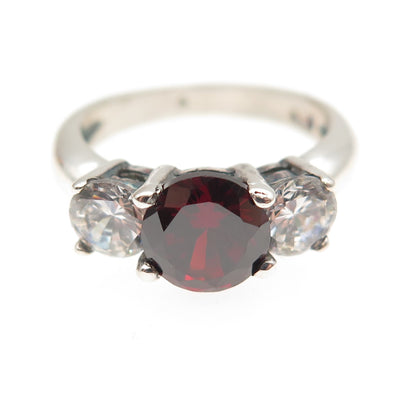 925 Sterling Silver Vintage Real Round-Cut Red Garnet & C Z Ring Size 6