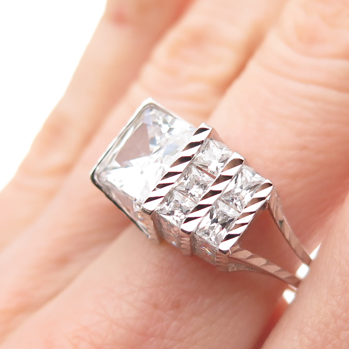 DEE BERKLE 925 Sterling Silver Princess-Cut C Z Engagement Ring Size 8