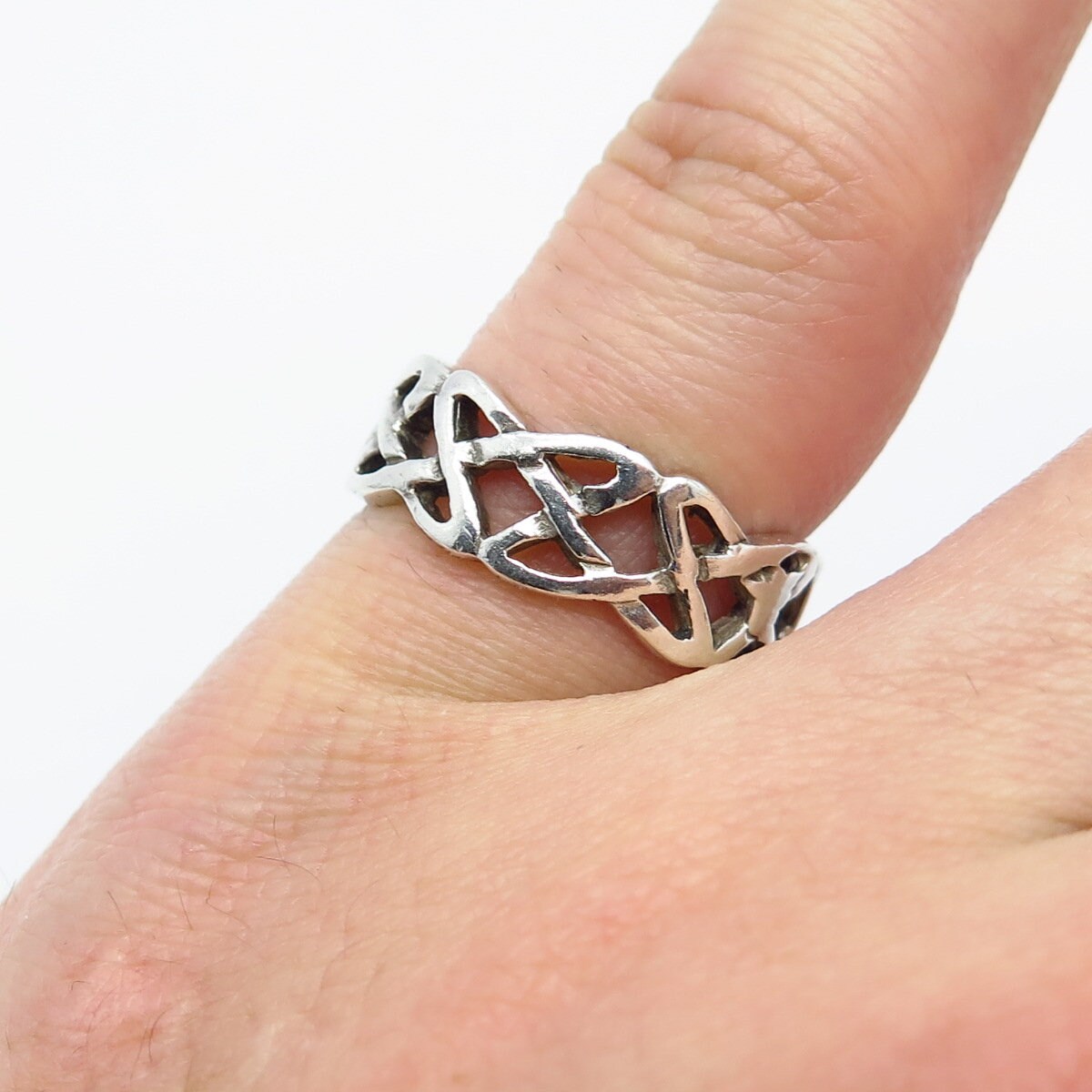 925 Sterling Silver Vintage Celtic Band Ring Size 6