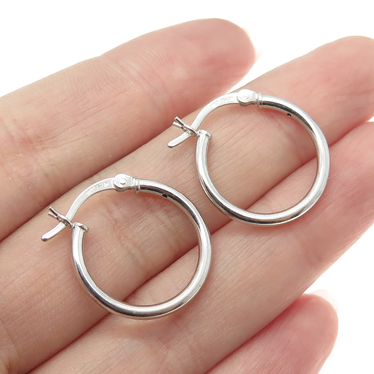 925 Sterling Silver Hinged Hoop Earrings