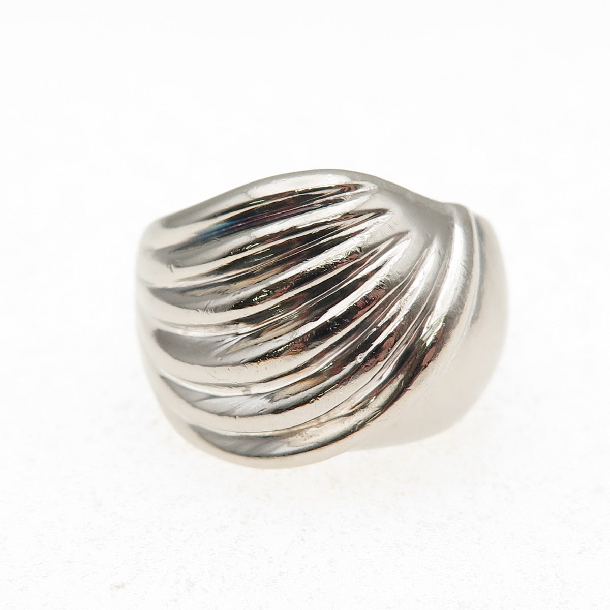 925 Sterling Silver Vintage Modernist Wing Oxidized Ring Size 9