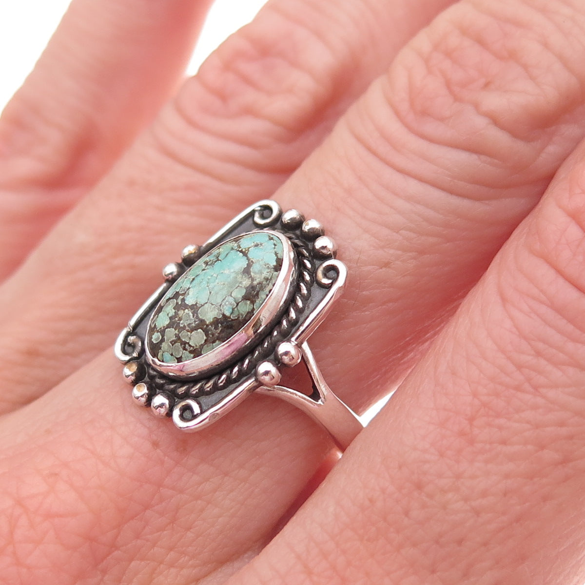 Old Pawn Sterling Silver Vintage Southwestern Turquoise Tribal Ring Size 7.75