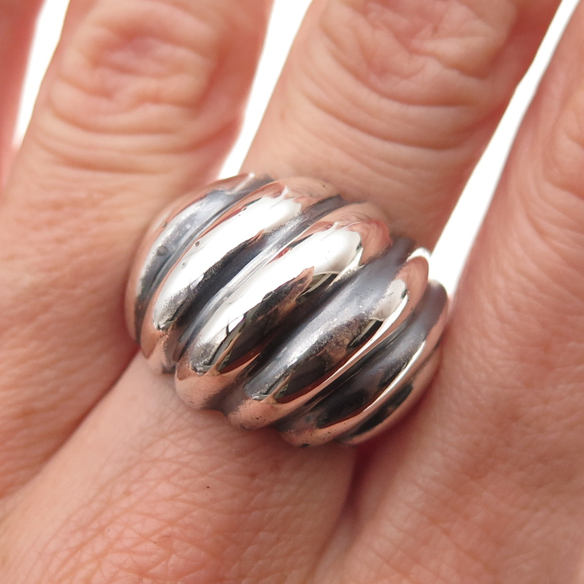 925 Sterling Silver Vintage Modernist Oxidized Dome Ring Size 9.25