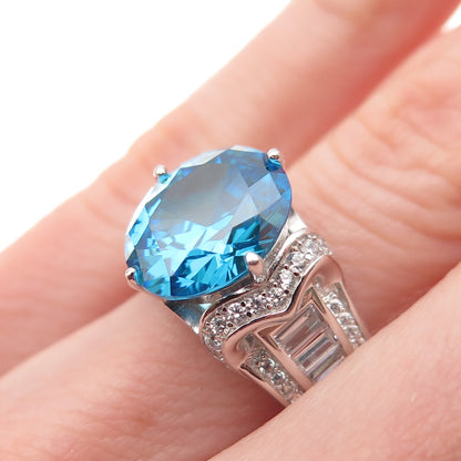 925 Sterling Silver Blue & White C Z Ring Size 6.25
