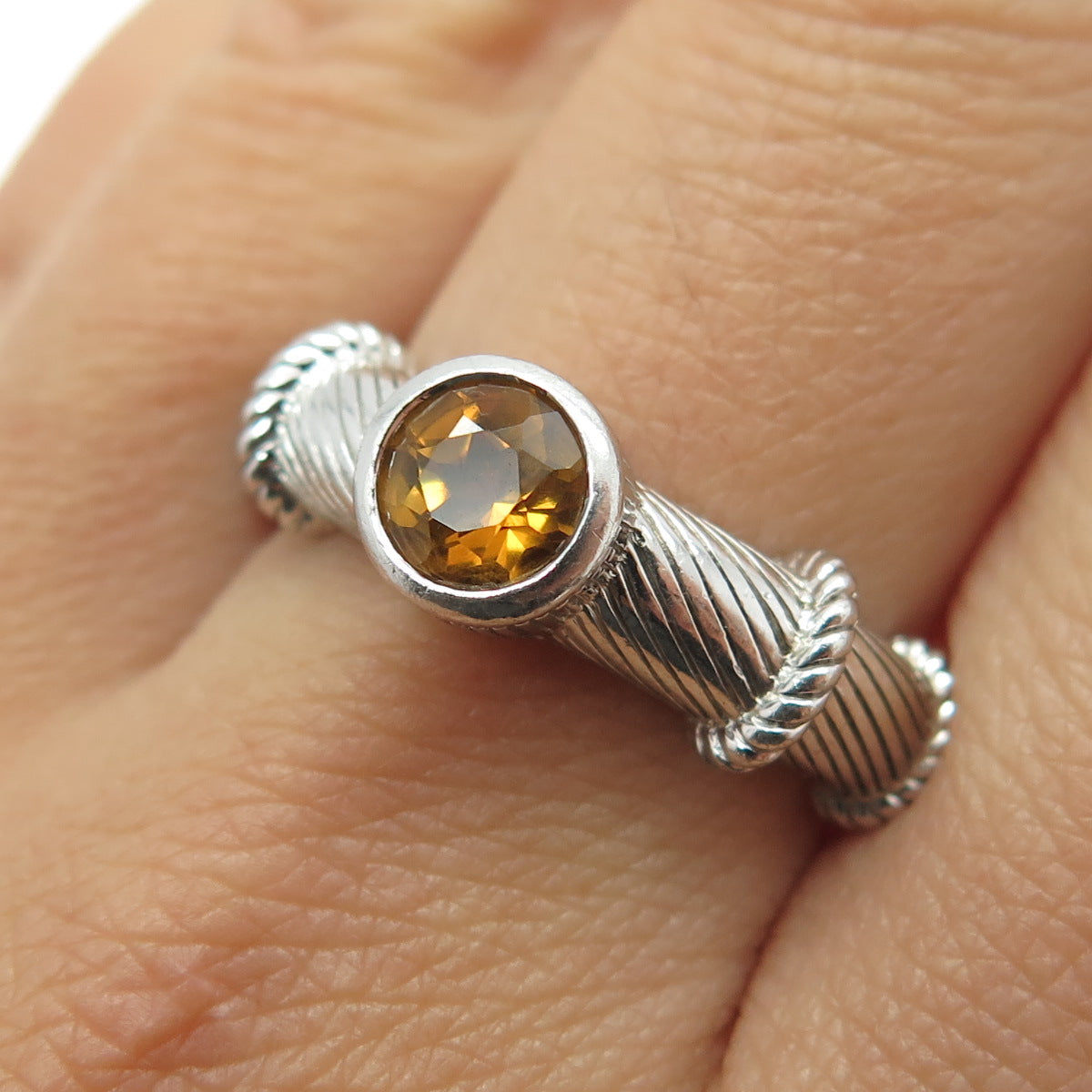 JUDITH RIPKA 925 Sterling Silver Real Round-Cut Citrine Cable Ring Size 9