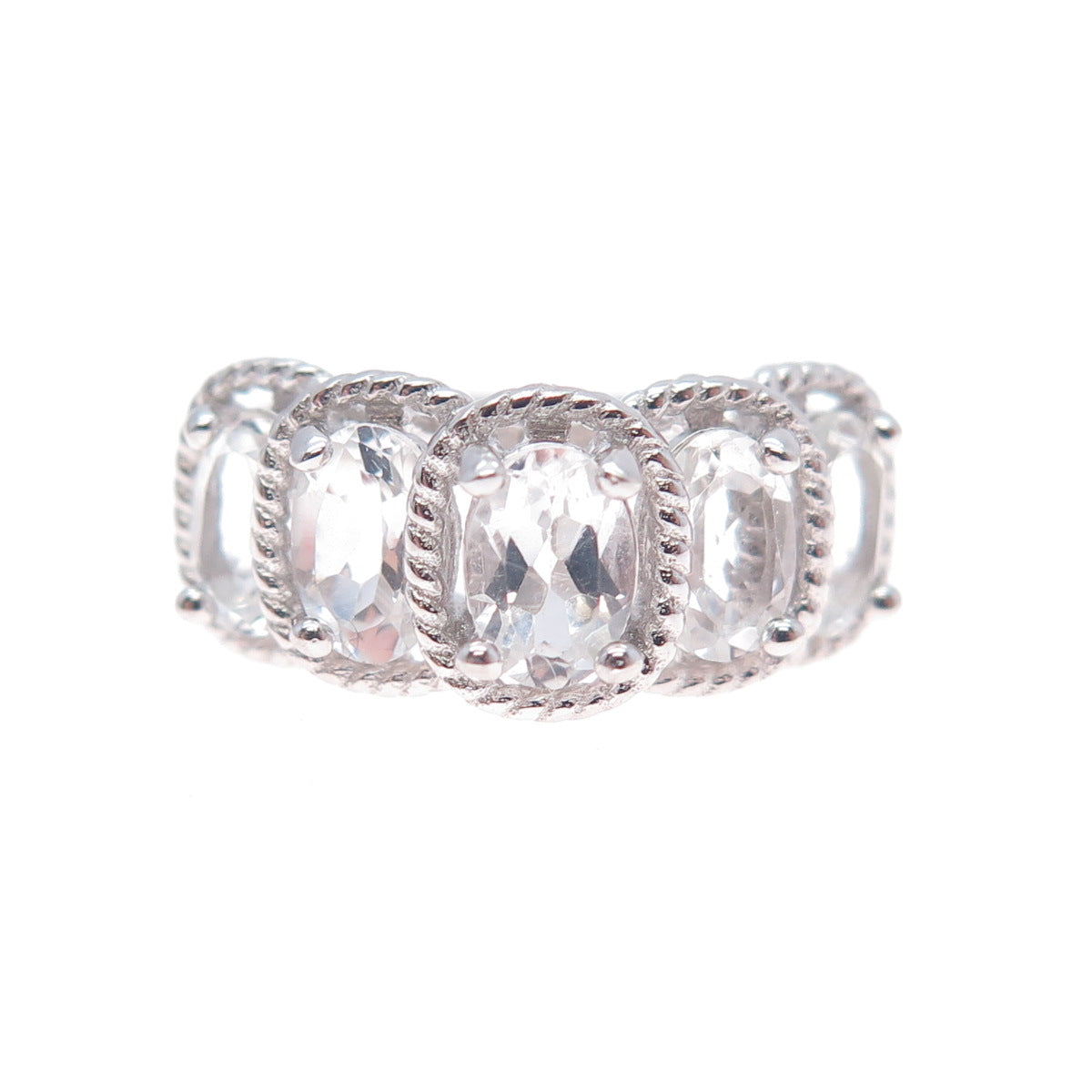 925 Sterling Silver Oval-Cut C Z Ring Size 5.25