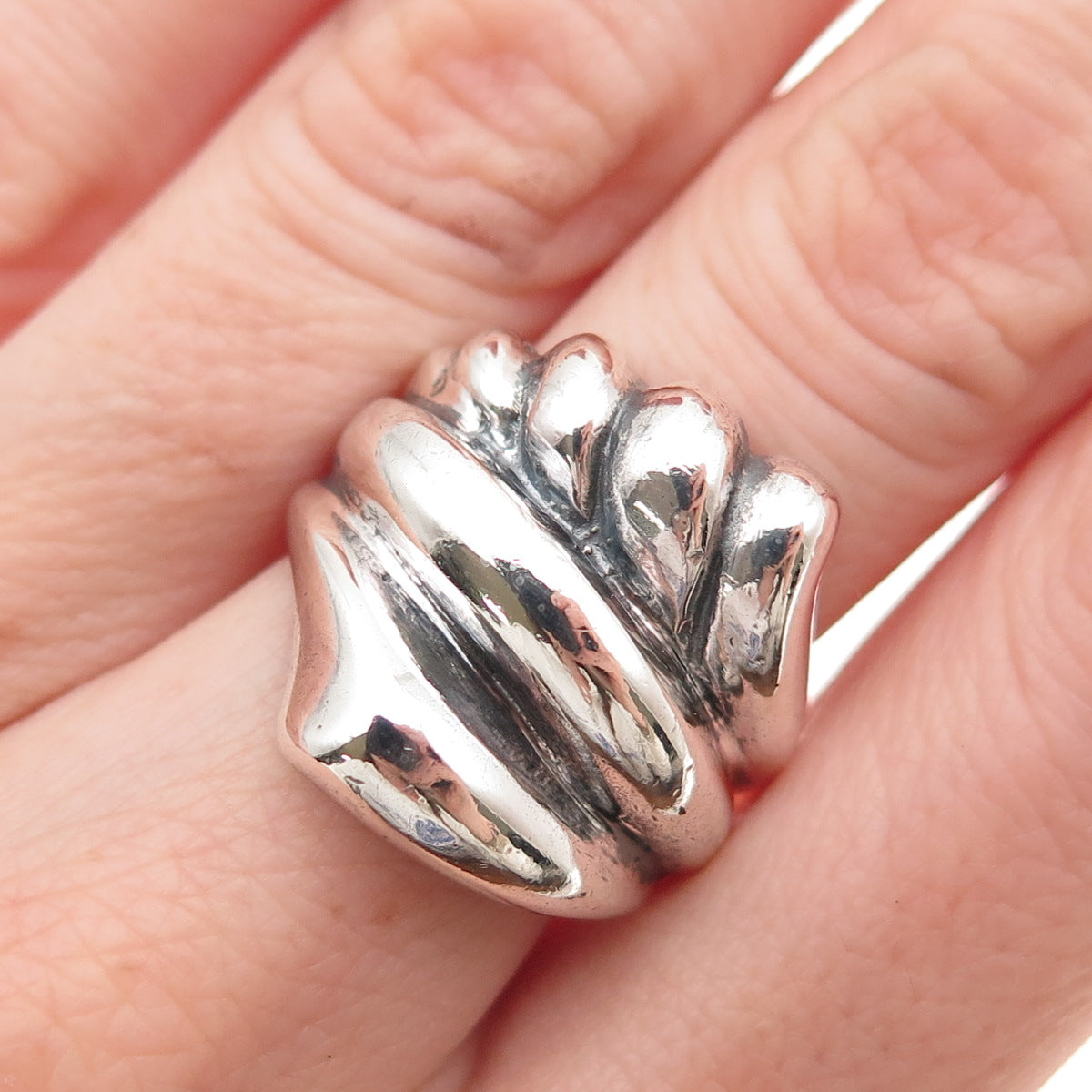 925 Sterling Silver Vintage Modernist Oxidized Ring Size 7.75